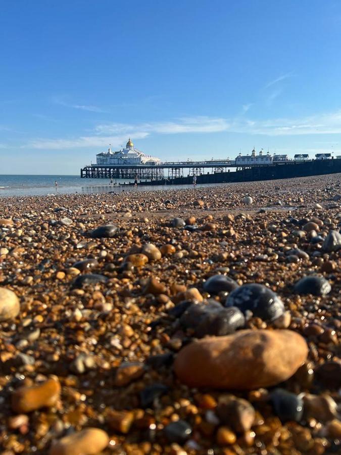 Eastbourne Riviera Hotel Buitenkant foto