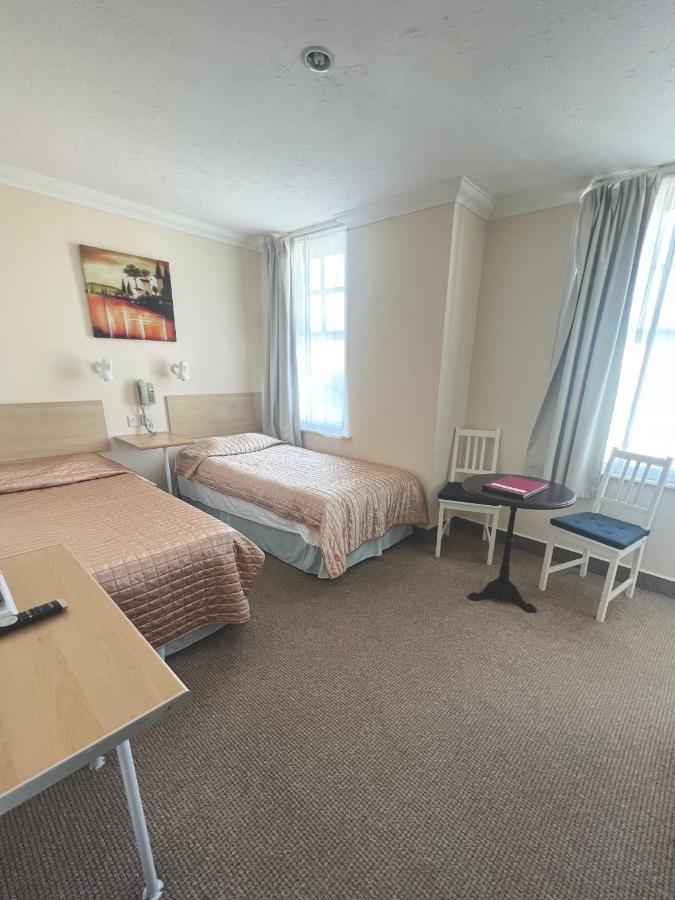Eastbourne Riviera Hotel Buitenkant foto
