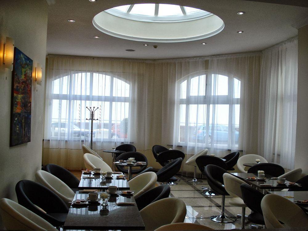 Eastbourne Riviera Hotel Buitenkant foto